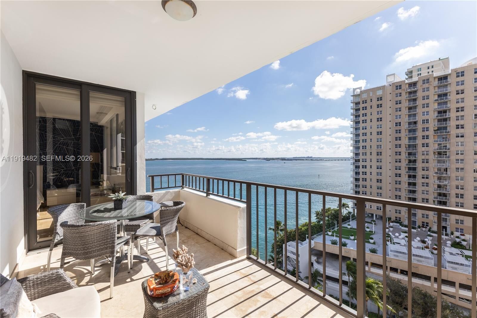 Property Photo:  520 Brickell Key Dr A1207  FL 33131 