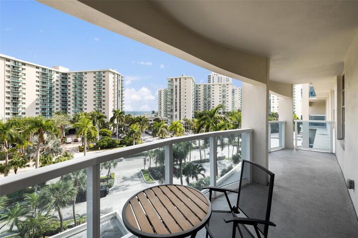 Property Photo:  3800 S Ocean Dr 516  FL 33019 