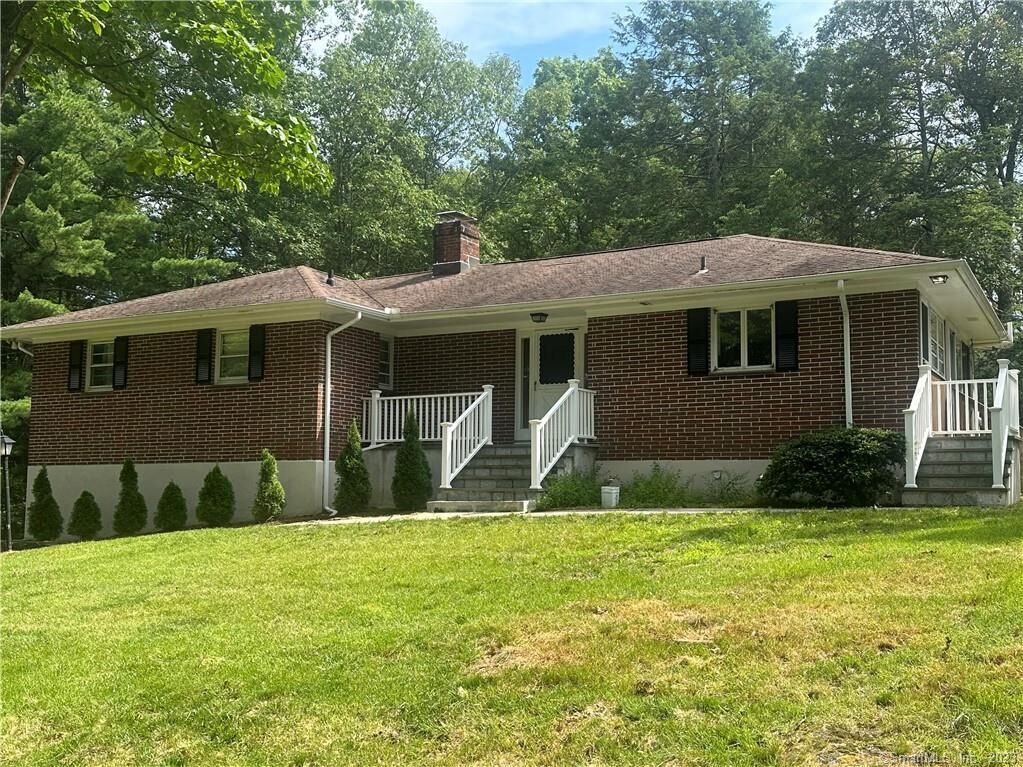 Property Photo:  174 Stadley Rough Road  CT 06811 