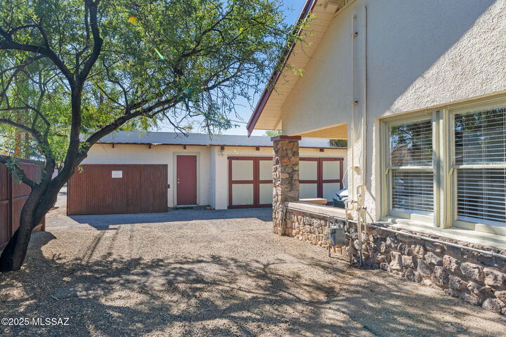 Property Photo: 530 S Railroad Avenue AZ 85701