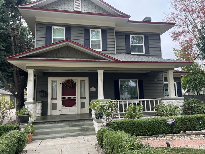 Property Photo:  471 S Reed Avenue  CA 93654 