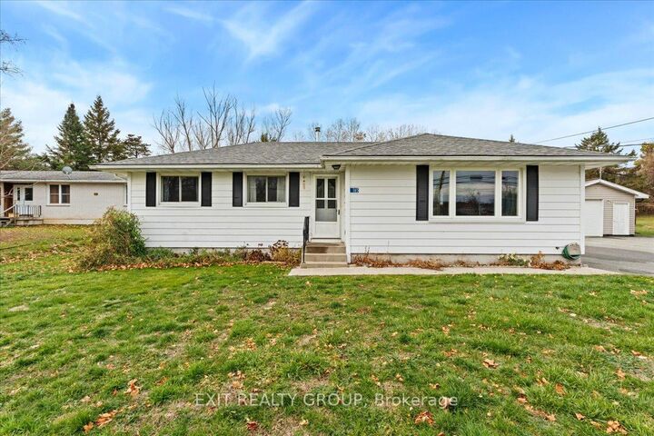 Property Photo: 165 North Trent Street ON K0K 2C0