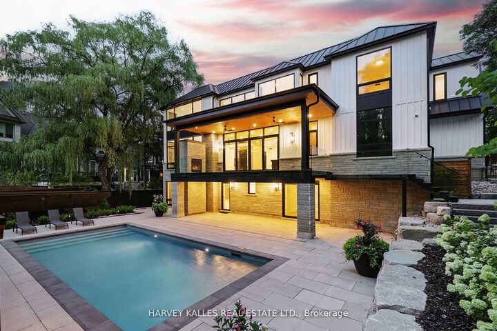 Property Photo: 233 Lakewood Drive ON L6K 1B3