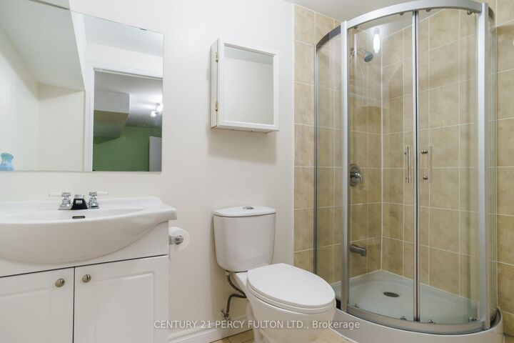 Photo de la propriété:  103 Spring Forest Square Bsmt  ON M1S 4W7 