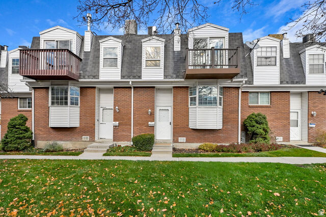 Property Photo:  651 E Williamsburg Cir S  UT 84070 