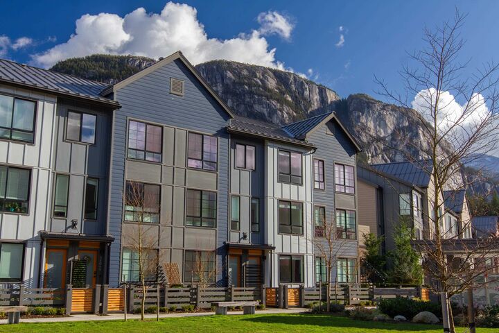 Property Photo:  38045 Keel Way  BC V8B 2A1 