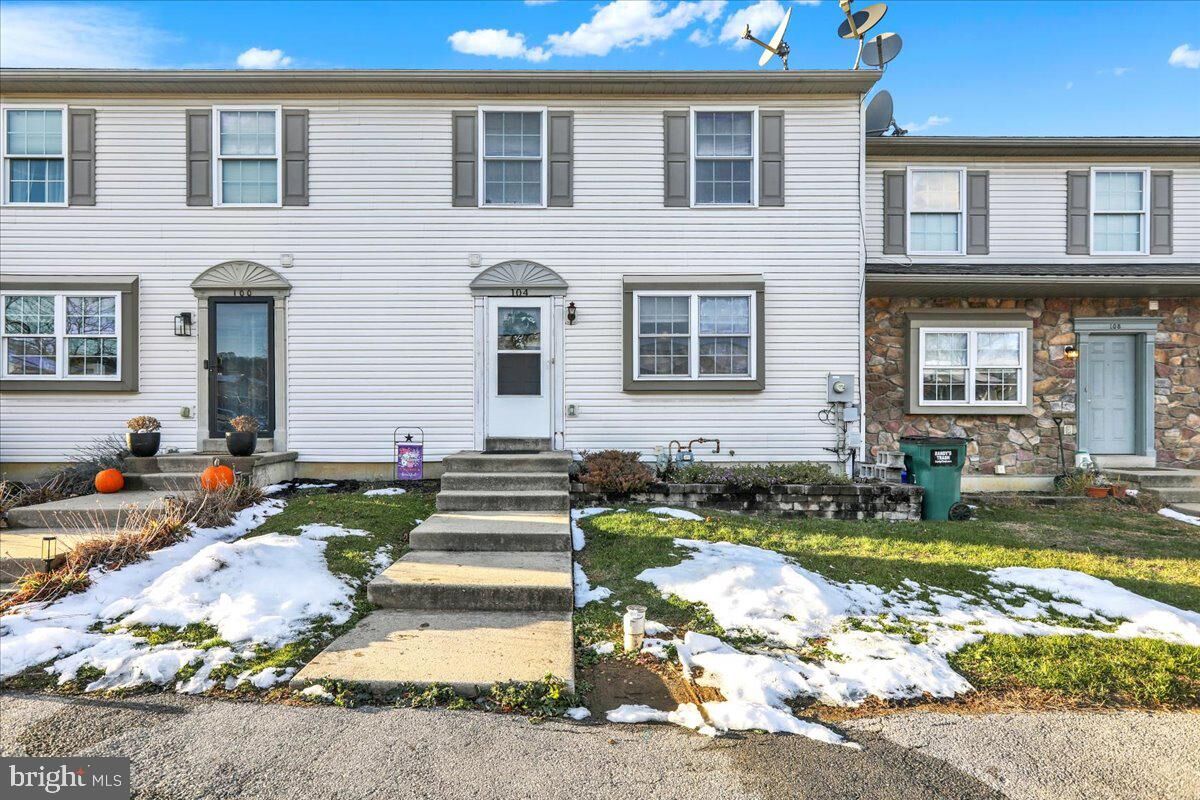 Property Photo:  104 White Birch Lane  PA 19510 