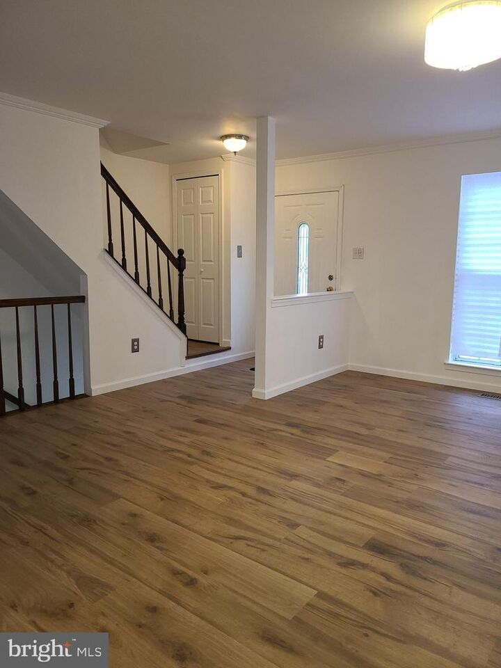 Property Photo:  2224 Prince Of Wales Court  MD 20716 