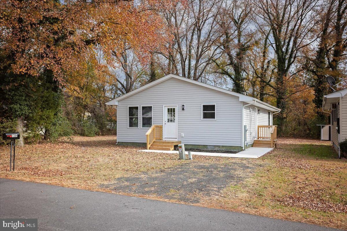 Property Photo:  1304 Rainbow Avenue  MD 21613 