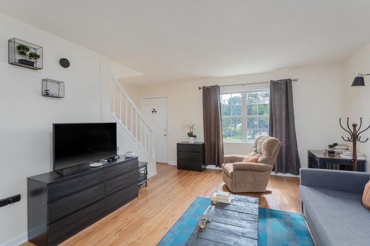 Property Photo: 2207 Reservoir St VA 22801