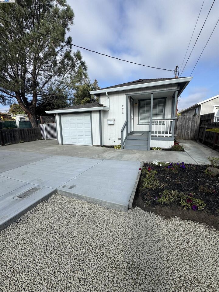 Property Photo:  2940 Somerset Ave  CA 94546 