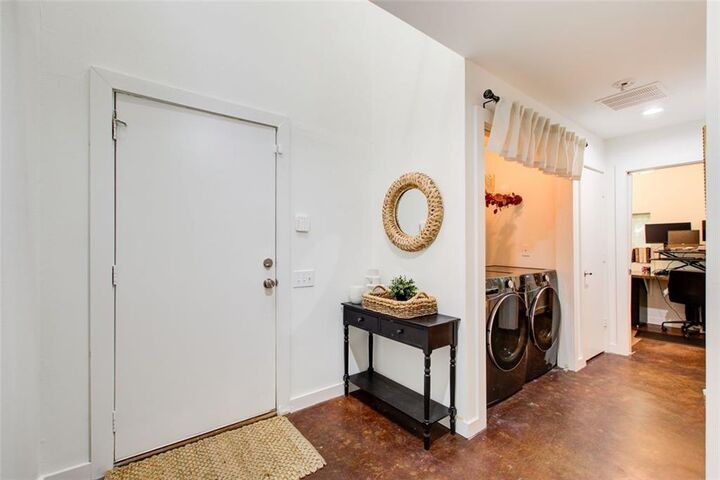 Property Photo:  241 Maynard Terrace SE 7  GA 30316 