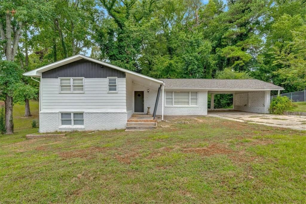 Property Photo: 1520 Oxford Street GA 30134