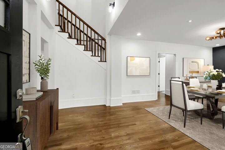 Property Photo: 1092 Norwich Circle NE GA 30324