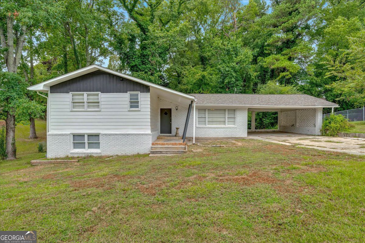 Property Photo: 1520 Oxford Street GA 30134