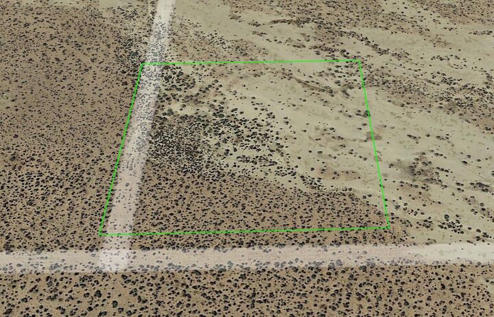 Property Photo:  N/O Decatur Ave Vic 27th St E  CA 93501 