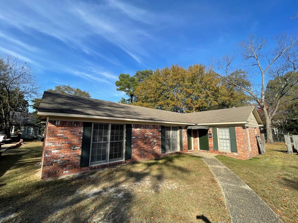 Property Photo:  1411 19th Street  GA 31901 
