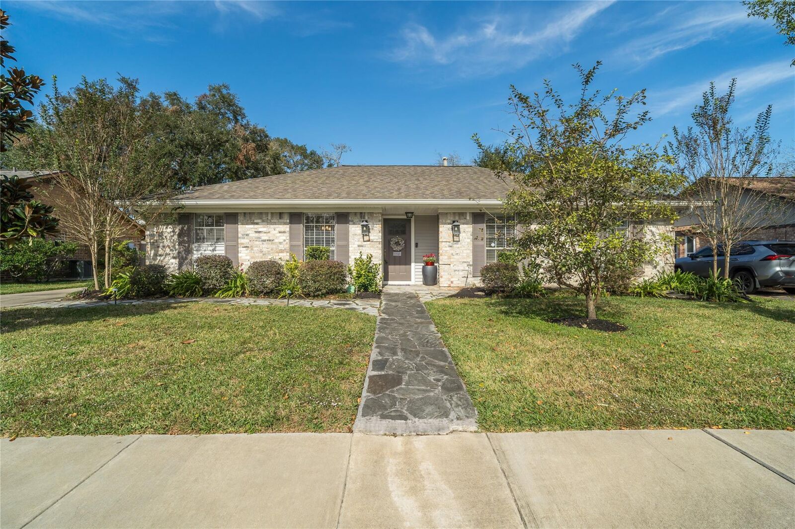 Property Photo:  1905 Winding Creek Drive  TX 77581 