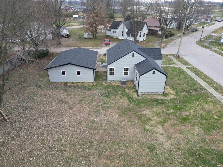 Property Photo:  512 S 5th Street  IN 47567 