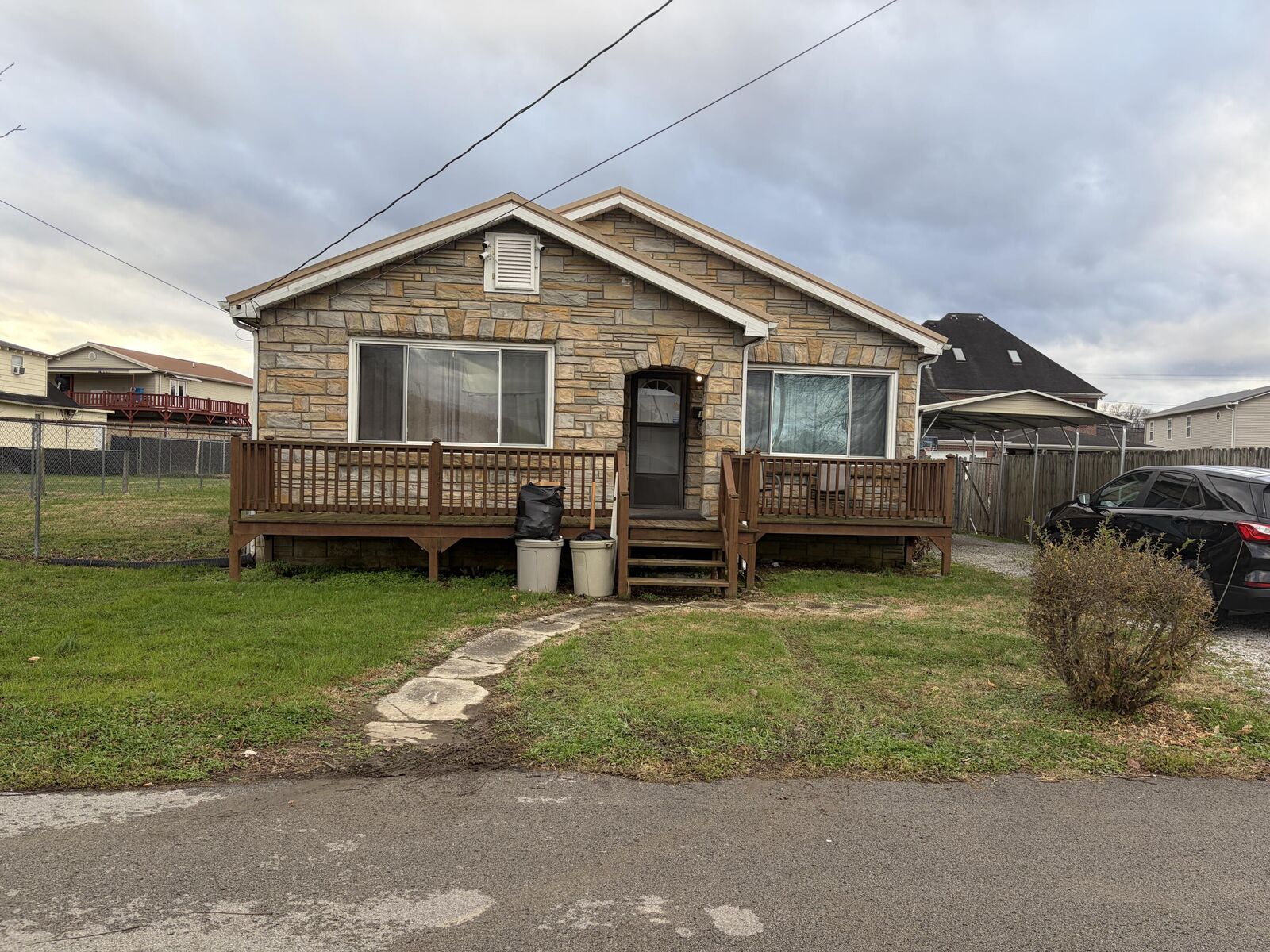 Property Photo: 103 1st Street KY 40906