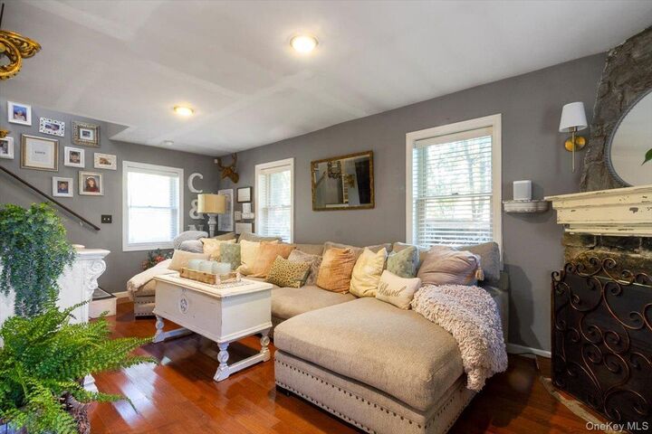 Property Photo:  12 Philipse Road  NY 10512 