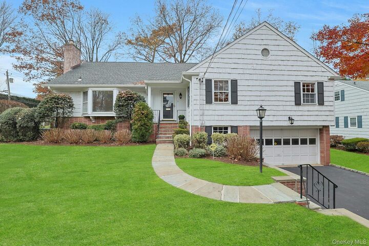 1 Elm Road  Scarsdale NY 10583 photo