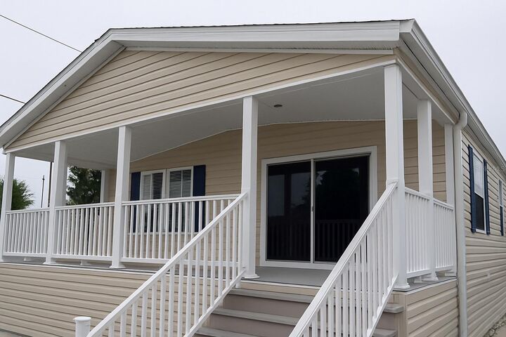 Property Photo: 1375 Pasadena Avenue S 217 FL 33707