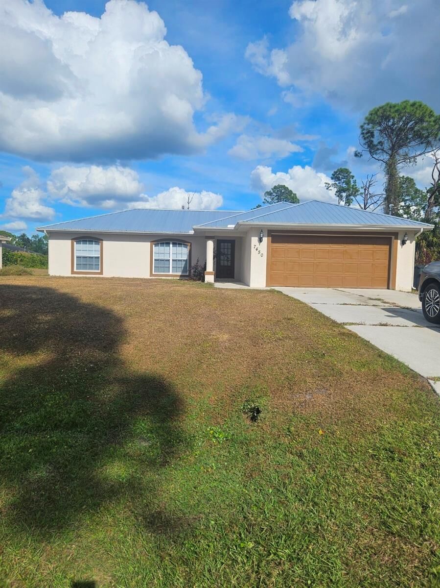 Property Photo: 7450 Blutter Road FL 34291