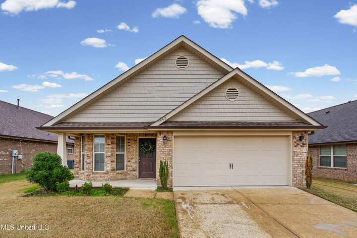 Property Photo:  7952 Allenwood Lane  MS 38654 