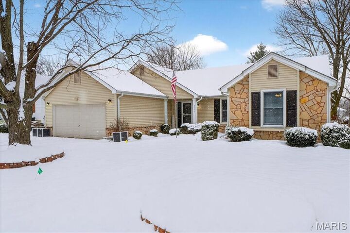 Property Photo:  2044 Willow Trail  MO 63303 