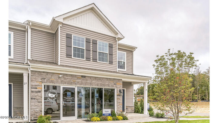 54 Victoria Gardens Square  Neptune Township NJ 07753 photo