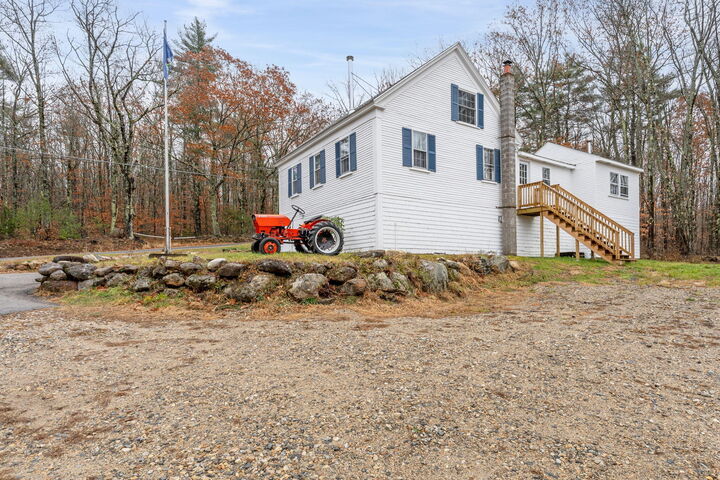 Property Photo:  1574 Foxes Ridge Road  ME 04001 