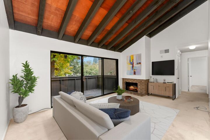 2200 Woodside Lane 10  Sacramento CA 95825 photo