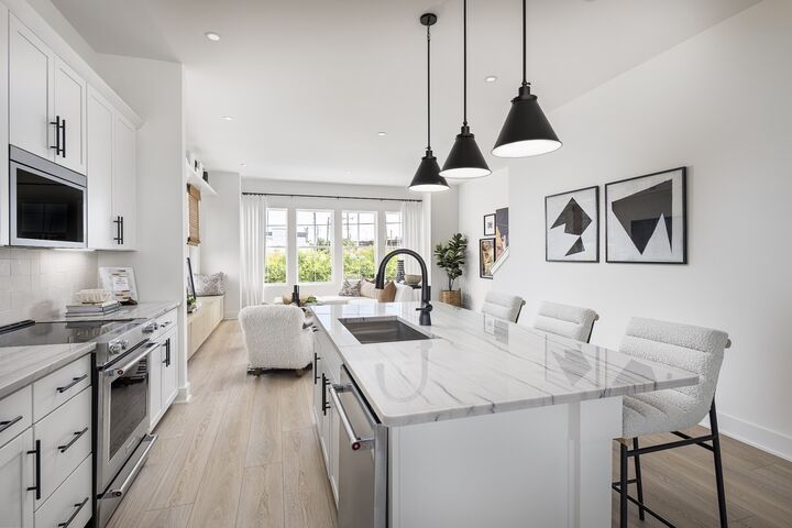 Property Photo:  340 Hutcherson Aly  TN 37209 