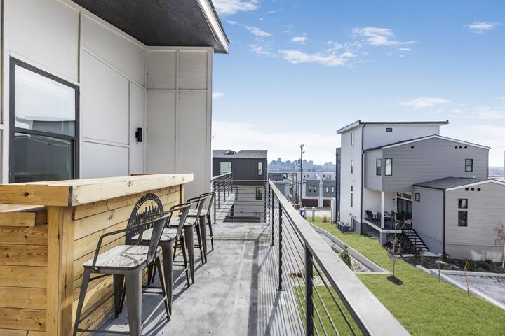 113B Elmhurst Ave  Nashville TN 37207 photo