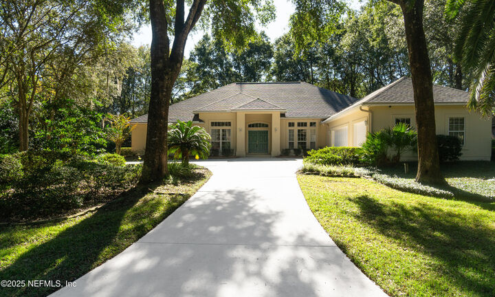 Property Photo:  3526 Shinnecock Lane  FL 32043 