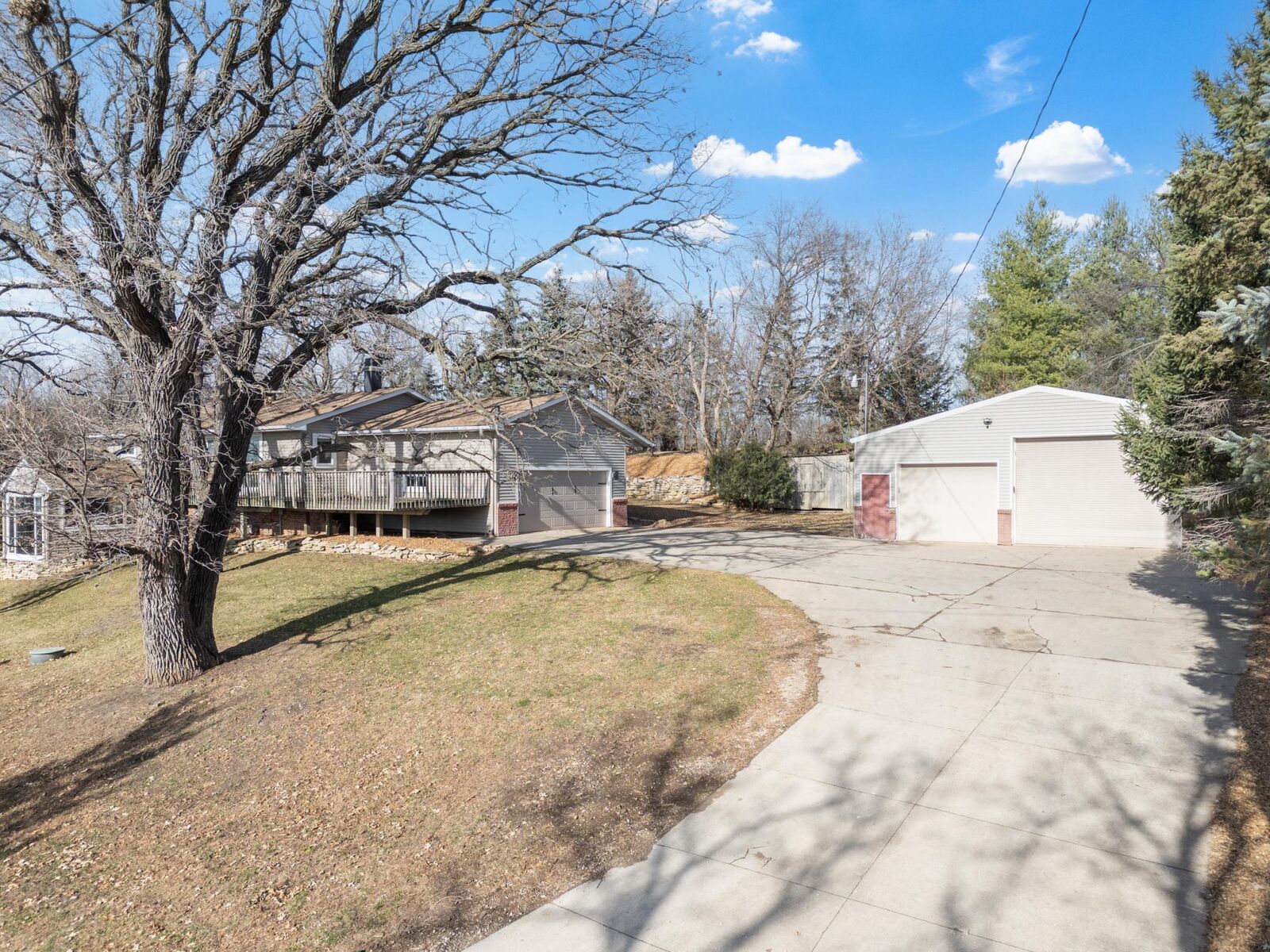 Property Photo:  26 Oak Lane  MN 55963 