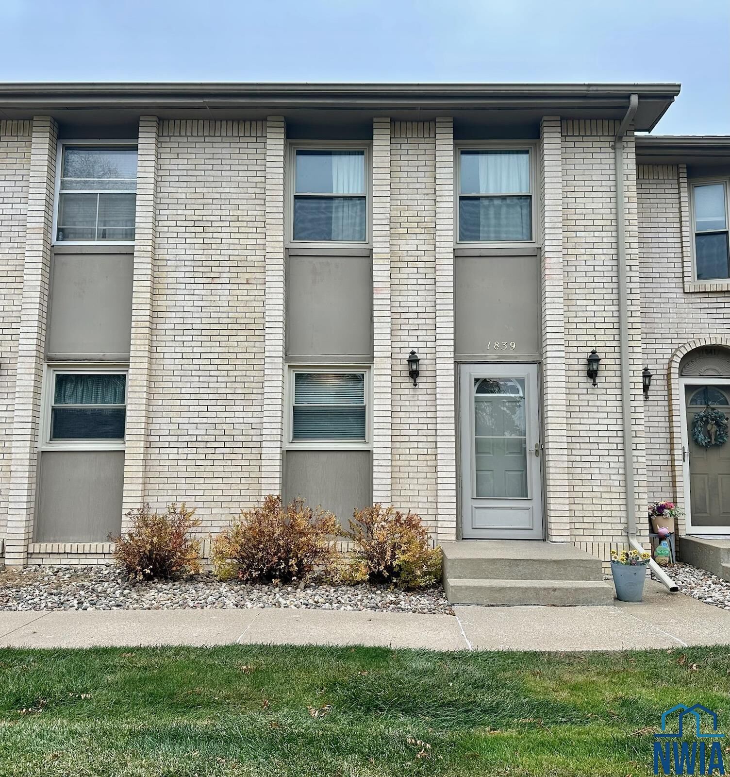 Property Photo: 1839 Indian Hills Drive IA 51104