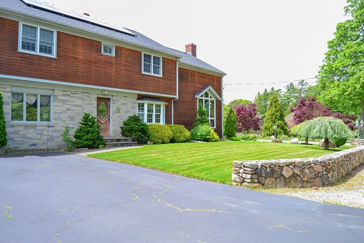 Property Photo:  110 Mayflower Ridge Dr  MA 02571 