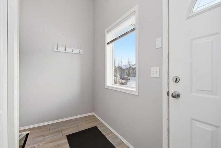 Property Photo:  256 Deschner Close  AB T4R 3C2 