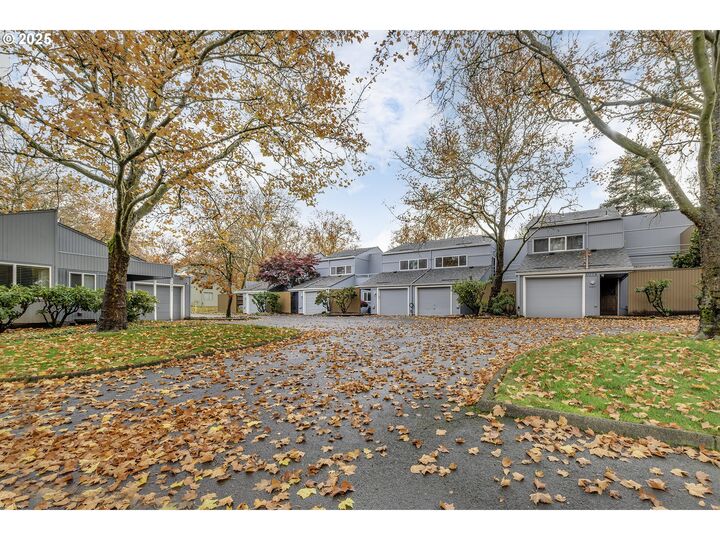 Property Photo:  17756 NW Lakeway Ct  OR 97006 