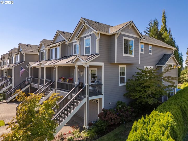 Property Photo:  20322 Noble Ln  OR 97068 