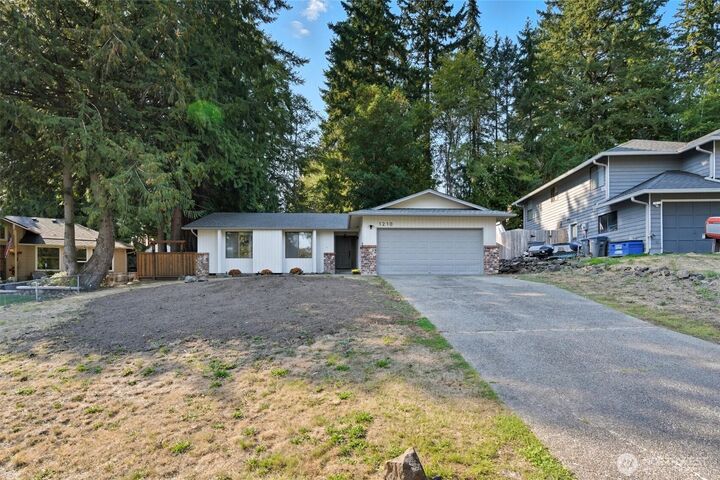 Property Photo:  1210 NW  Huckle Drive  WA 98311 
