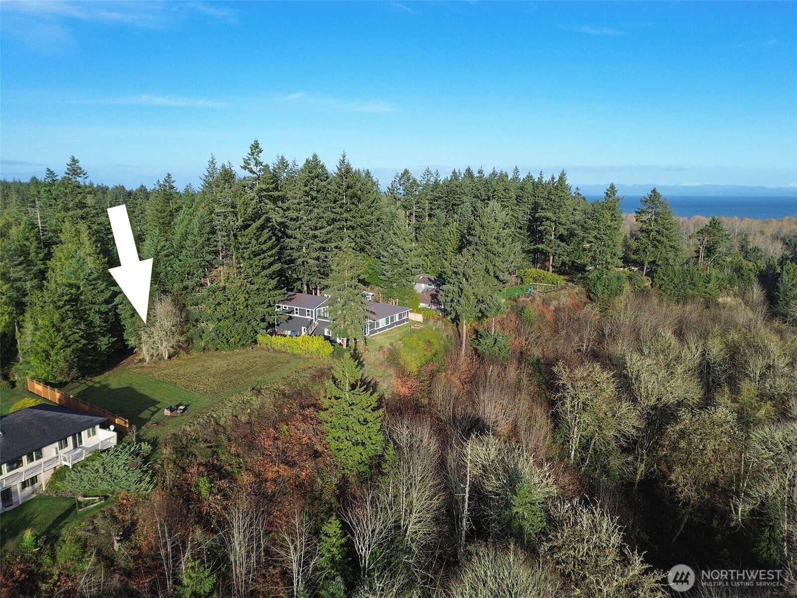 Property Photo:  714  Hunt Road  WA 98363 