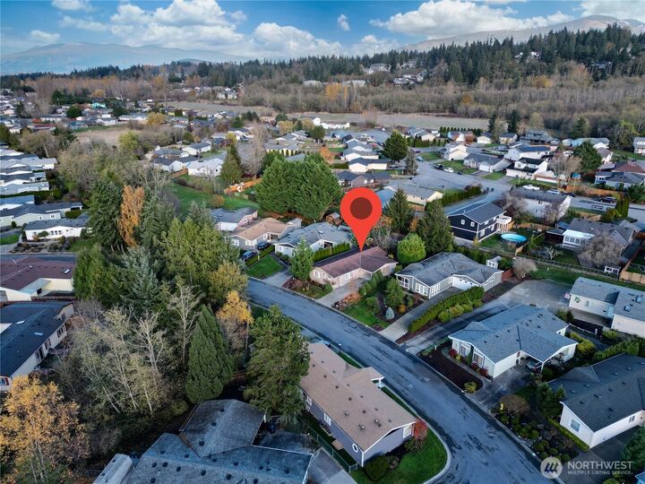 Property Photo: 2610 E Section Street 44 WA 98274