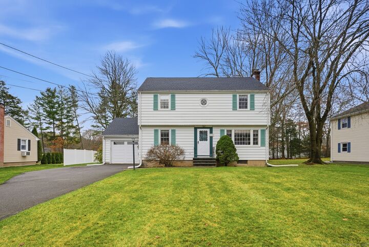 215 Pine Lane  Wethersfield CT 06109 photo