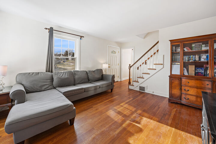 Property Photo: 27 Glendale Drive CT 06708