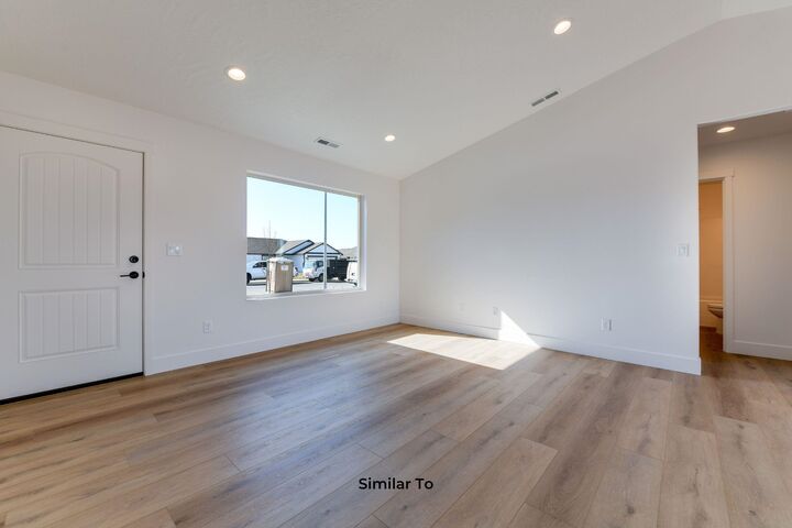 Property Photo: 1211 N Layton Ave WA 99006