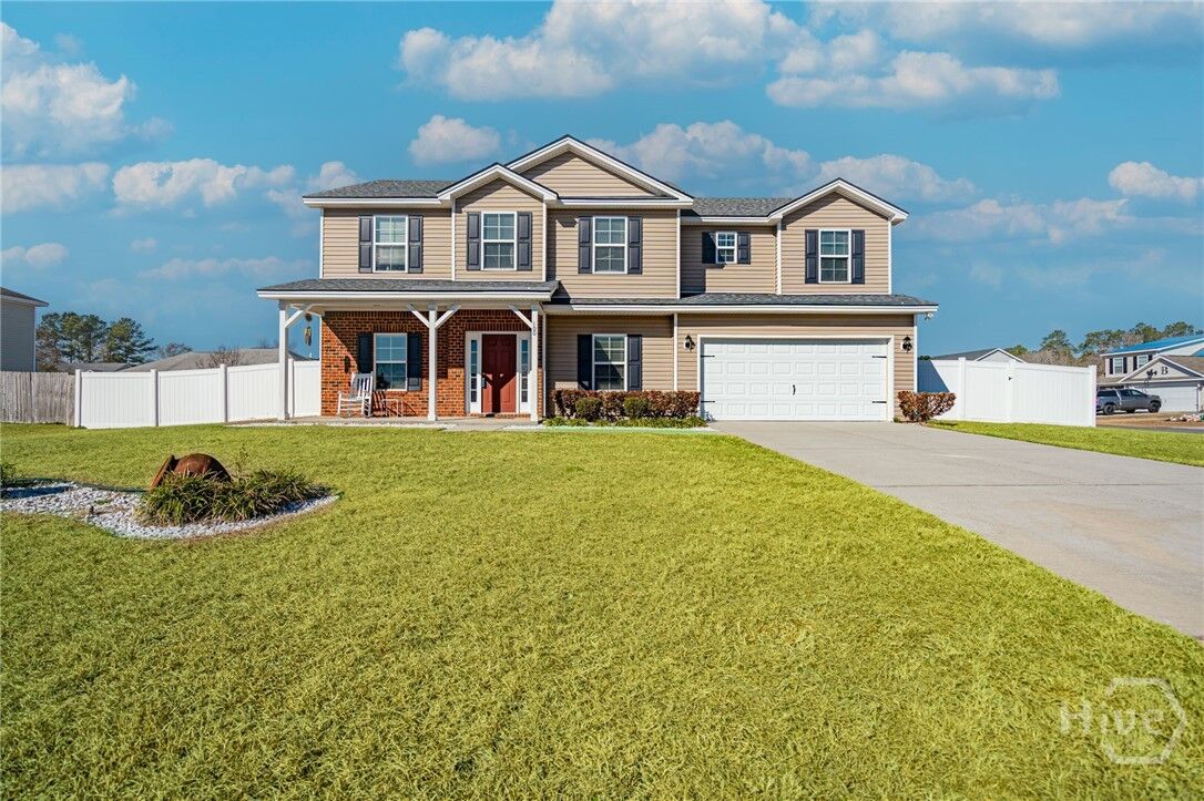 Property Photo:  100 Springcreek Lane  GA 31312 