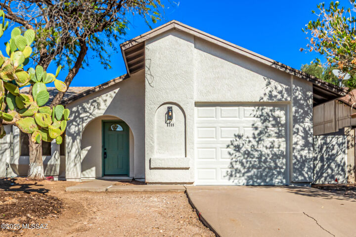 Property Photo:  8709 E Almond Street  AZ 85730 